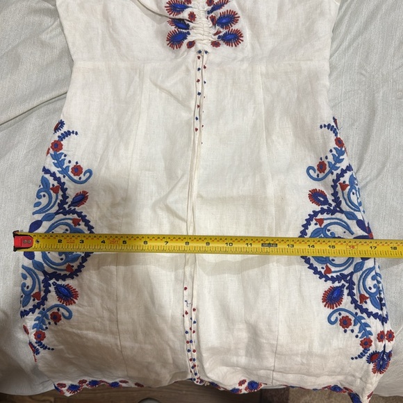 NWT FARM RIO Linen dress. It fits like XS or a small bust small. - Picture 14 of 14